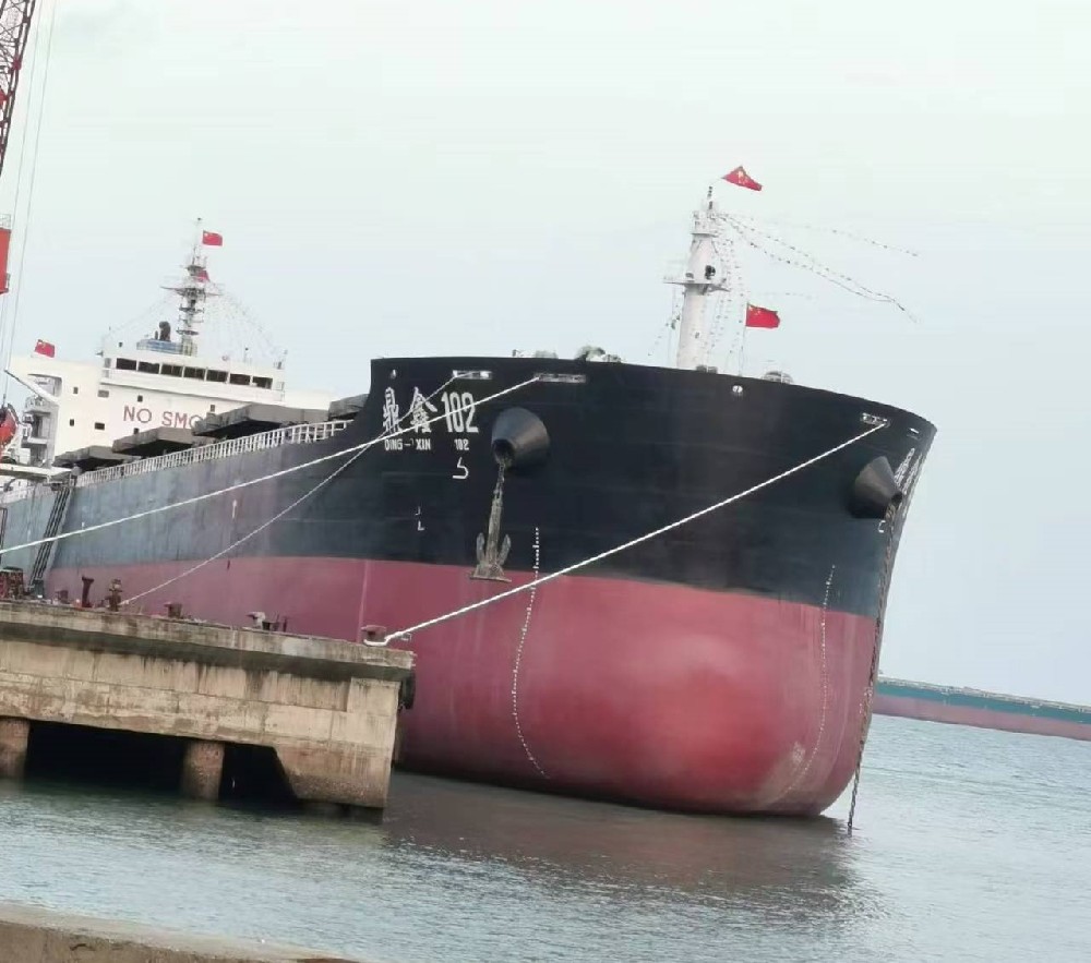 鼎鑫102 51000DWT 散货轮<br>DingXin 102 51,000 DWT Bulk Carrier